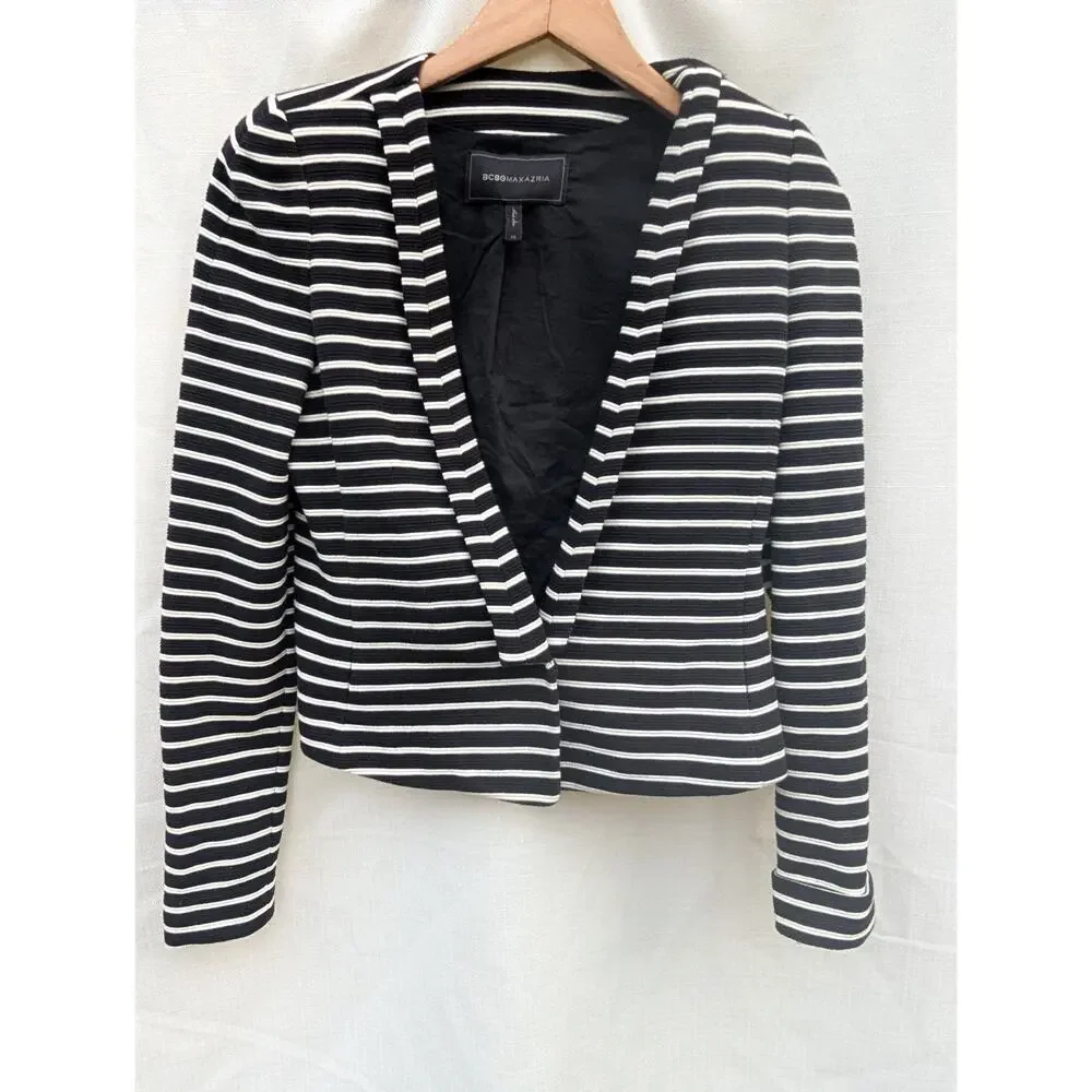 BCBGMaxazria Hendrix Black White Striped Blazer Jacket Womens Sz‎ XS Elegant